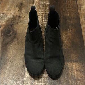 Black Suede TOMS women’s